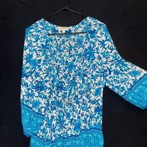 Lucy & Laurel Teal and White Floral Blouse